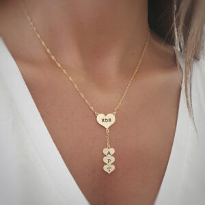 שרשרת לב עניבה עם לבבות נופלים